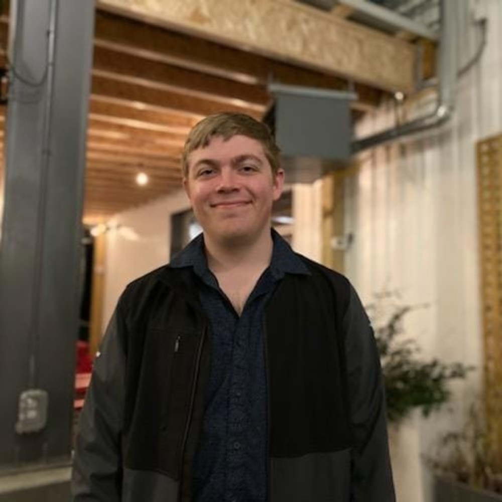 Meet your Posher, Gavin